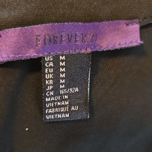 Forever 21 Black Sleeveless Mini Dress - Picture 3 of 6